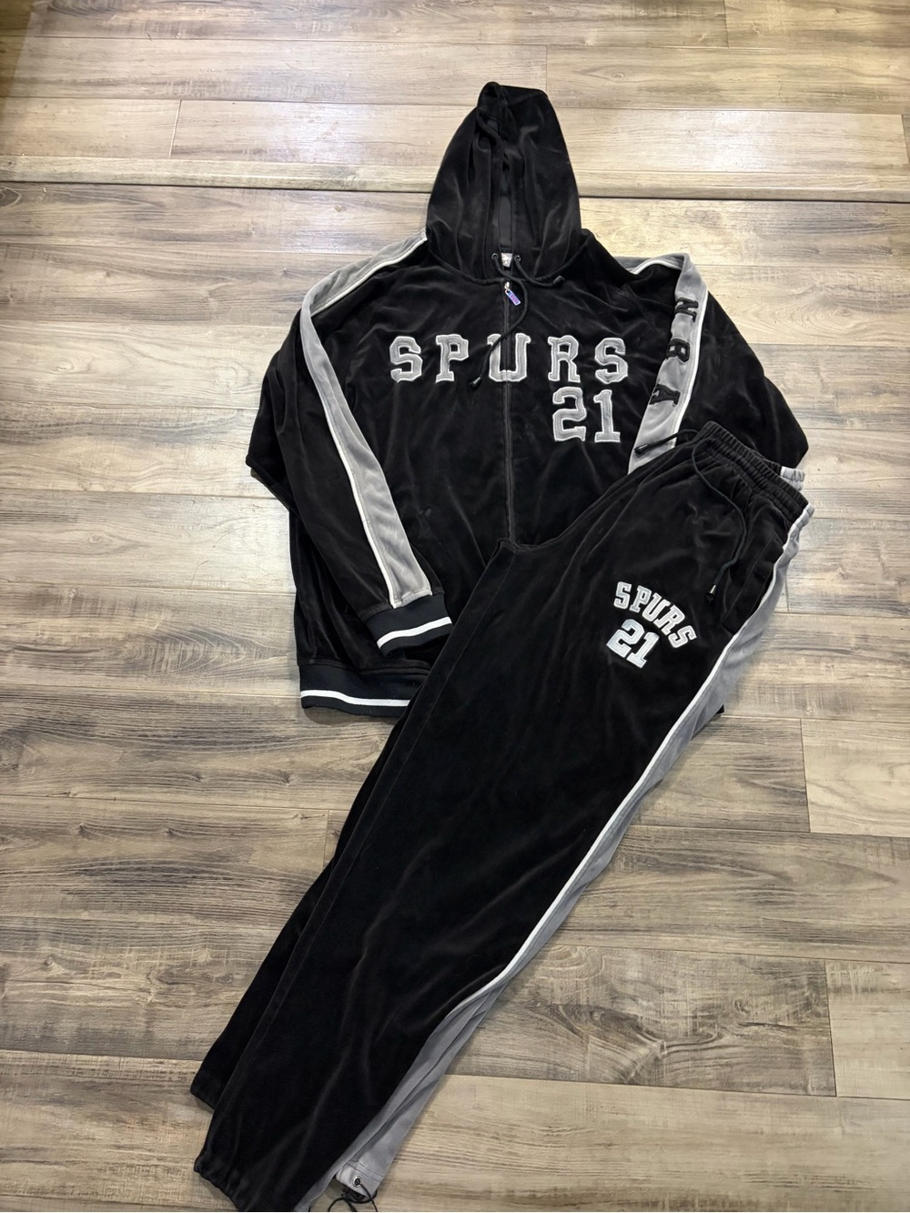 vintage NBA San Antonio Spurs velour track suit sets